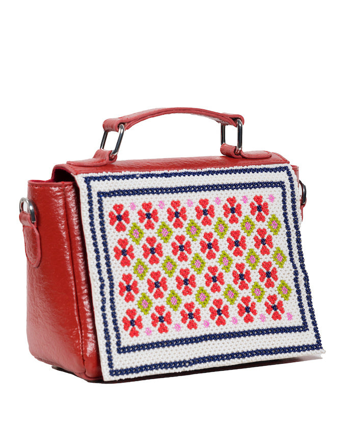 dhara day beadwork purse - Pusaaka
