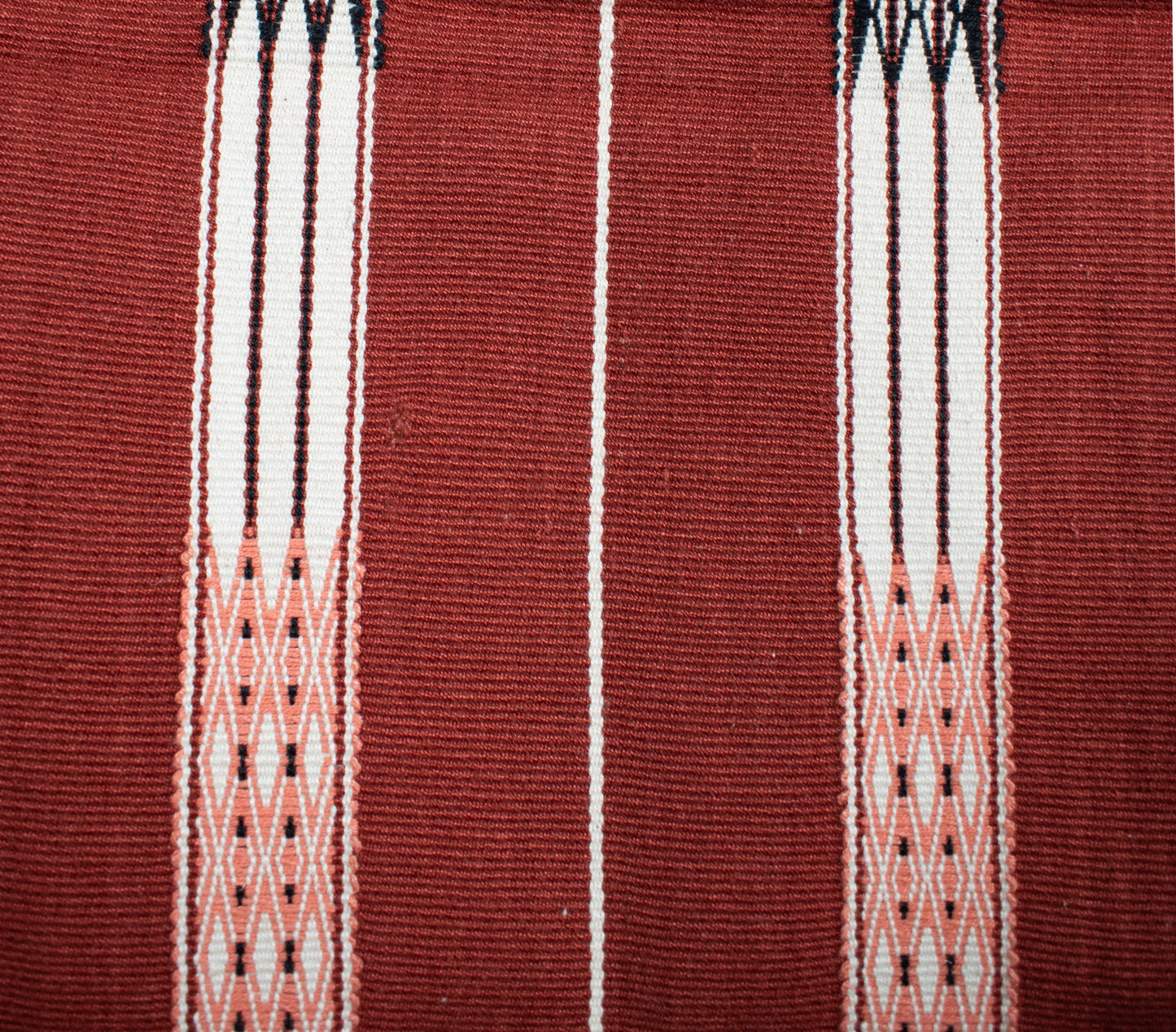 mokochung throw - Pusaaka