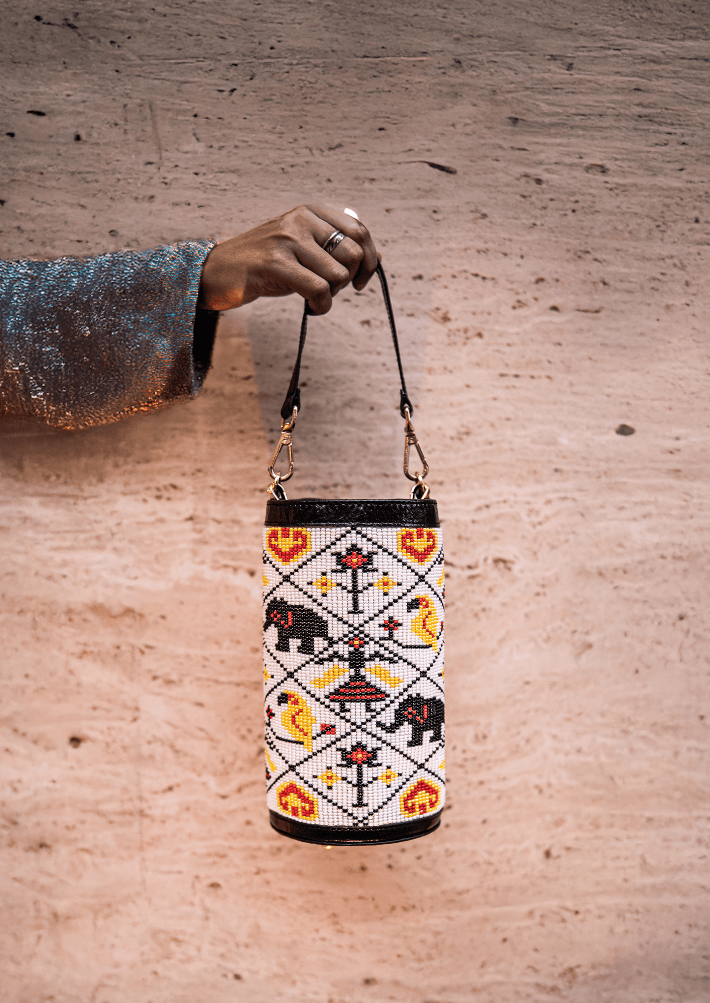 amara patola bucket bag
